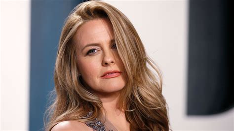 alica silverstone naked|Alicia Silverstone Poses Nude For New PETA Campaign